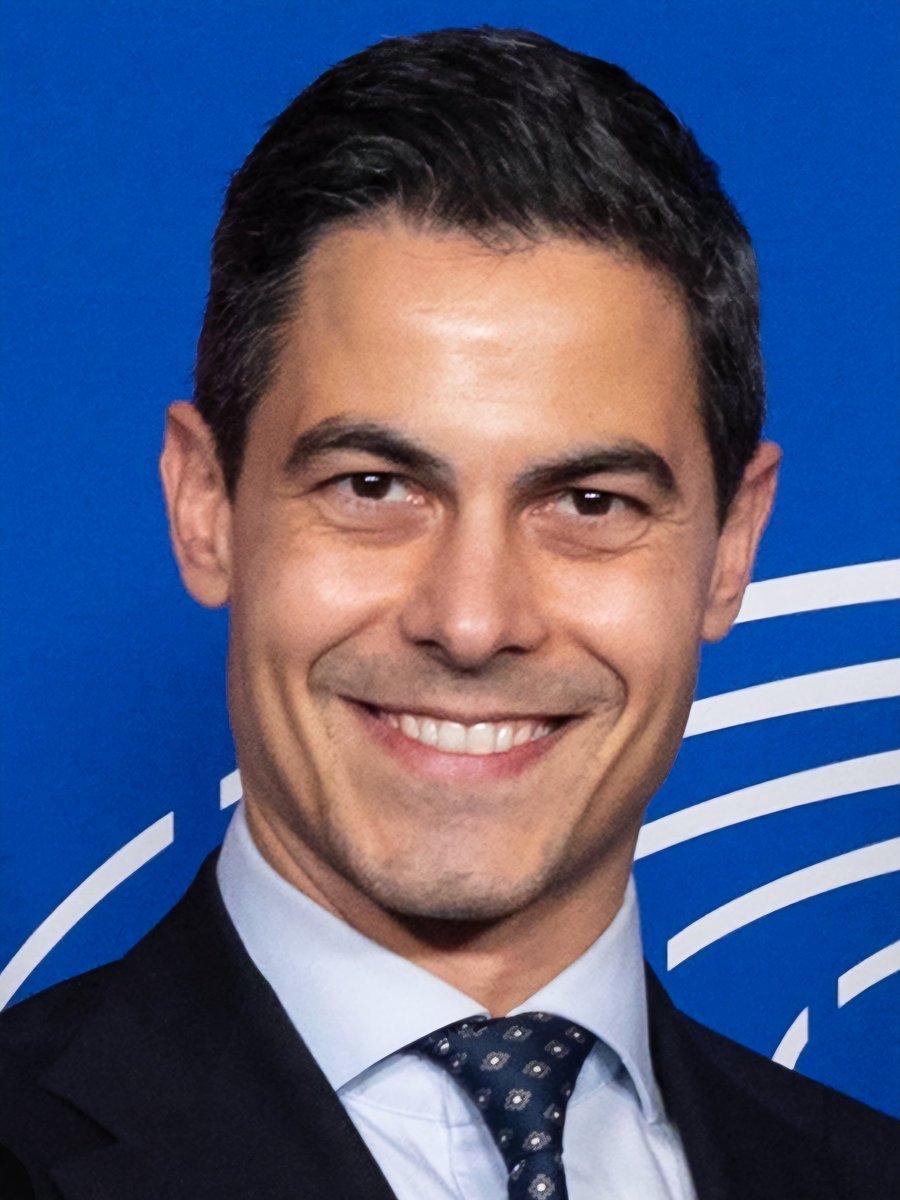 Luna2023 tweet media