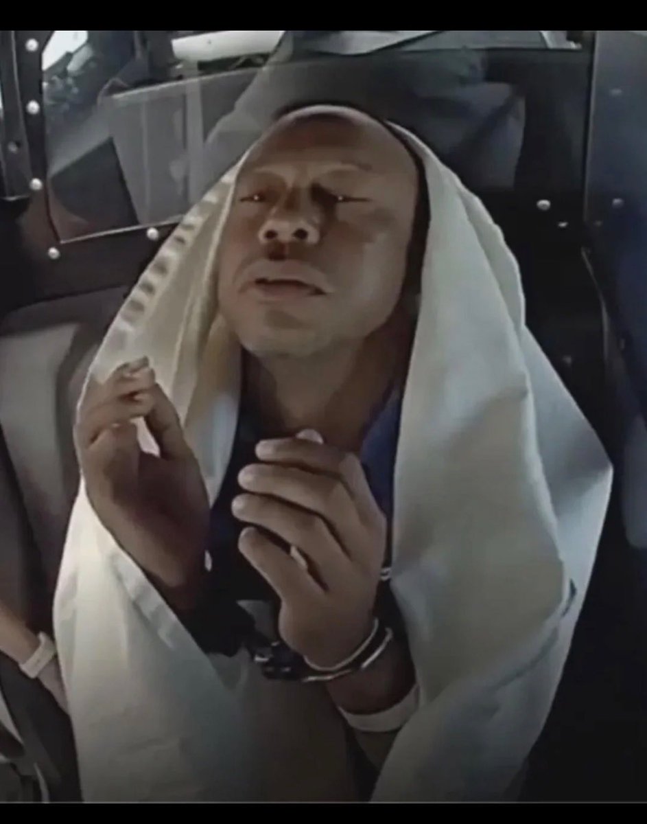 Jesus waking up in the Shroud of Turin in the tomb on Saturday night