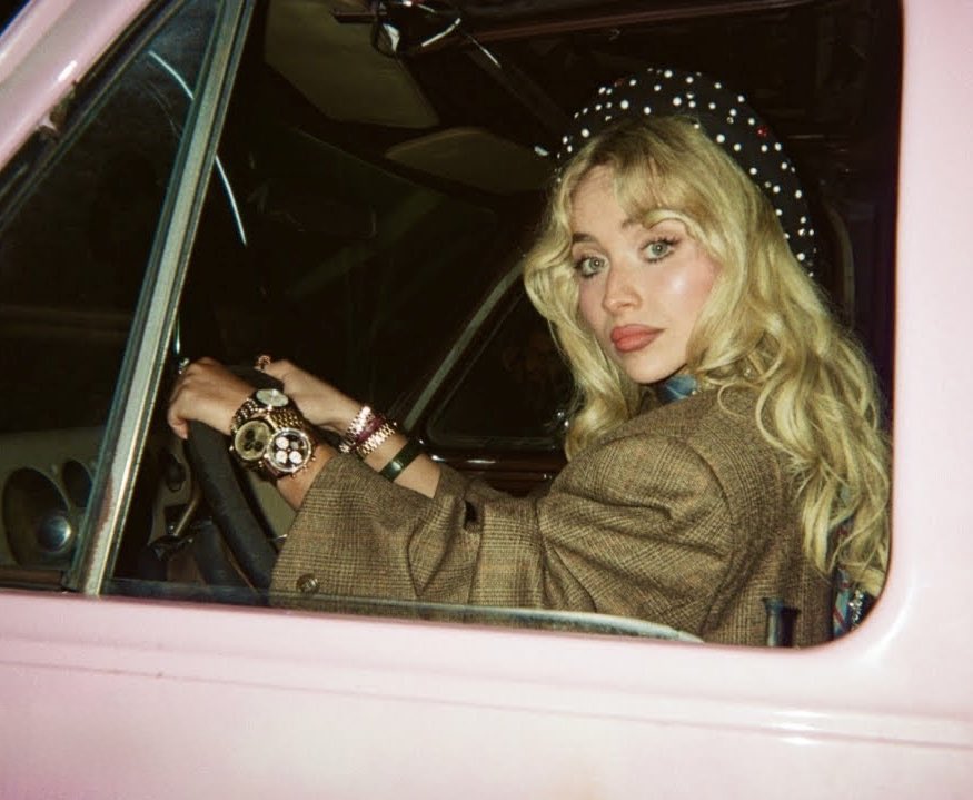 Sabrina Carpenter Daily 2.0 tweet media