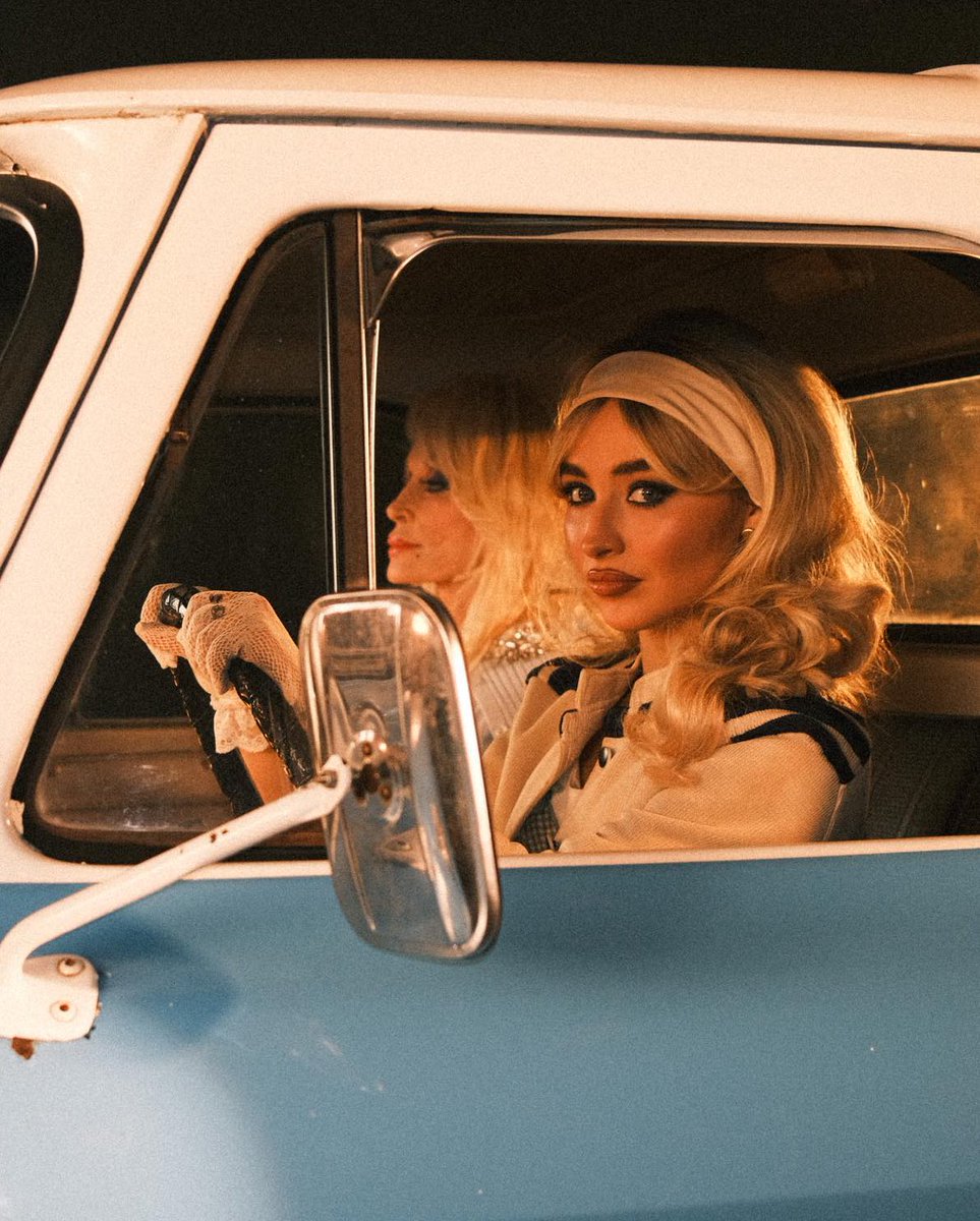 Sabrina Carpenter Daily 2.0 tweet media