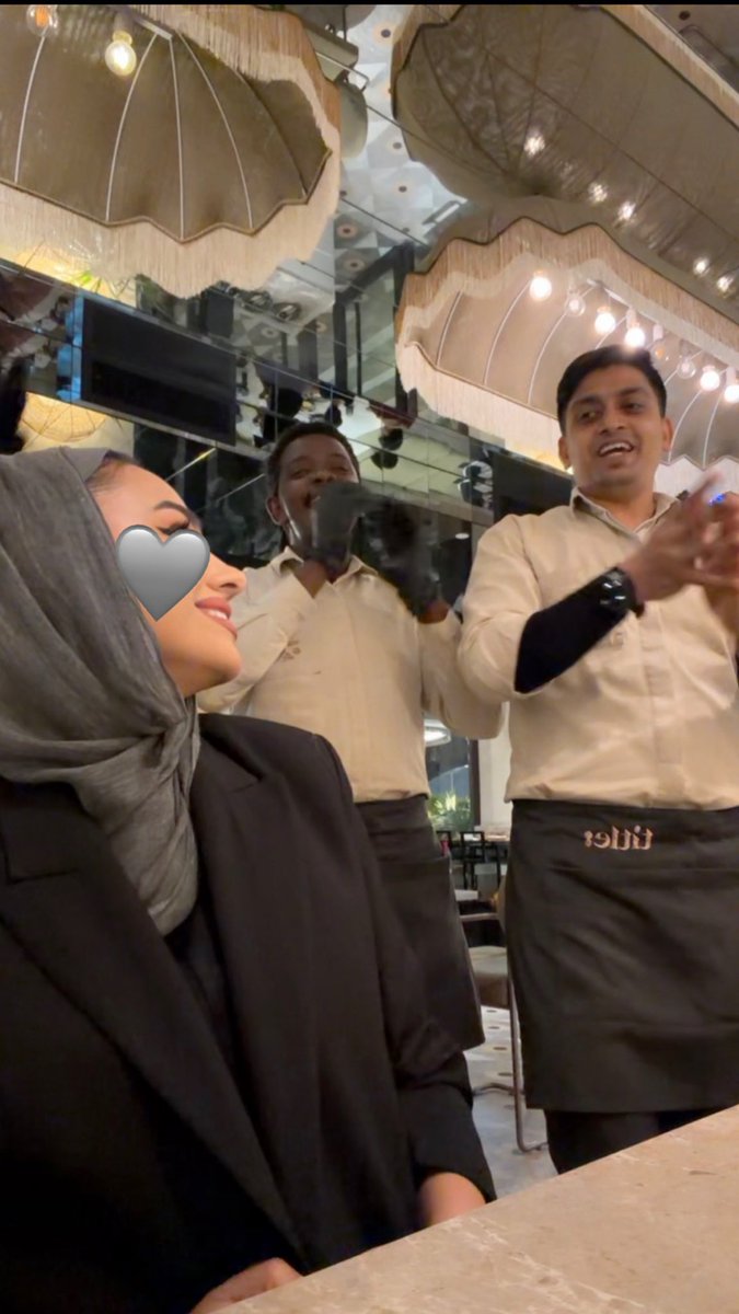 Ash 🕊️ tweet media