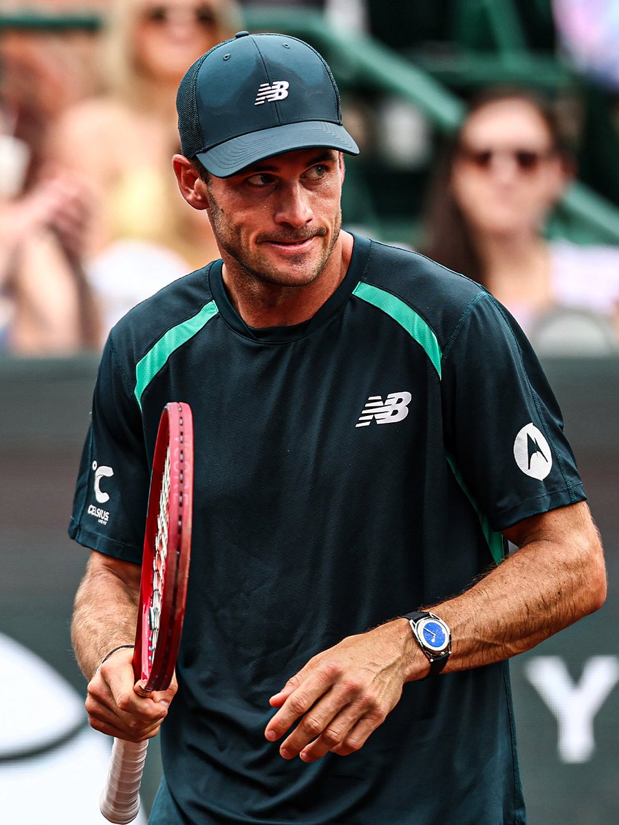 mensclaycourt's tweet image. One way traffic 🚦

@TommyPaul1 takes the first set of the final 6-1 against Roman Burruchaga.

#USClay