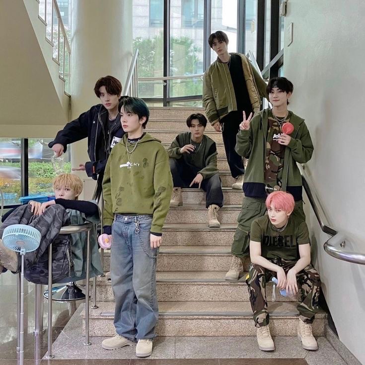 HeeSn1009 tweet media