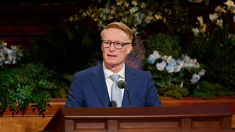 Ch_JesusChrist's tweet image. “In moments of joy, and in our trials, let us be faithful, obey His commandments, honor our covenants, and patiently wait on the Lord.”  — Elder Aaron T. Hall  #GeneralConference