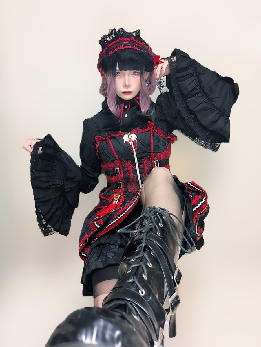 给我舔鞋
#男娘 #伪娘 #鞋底