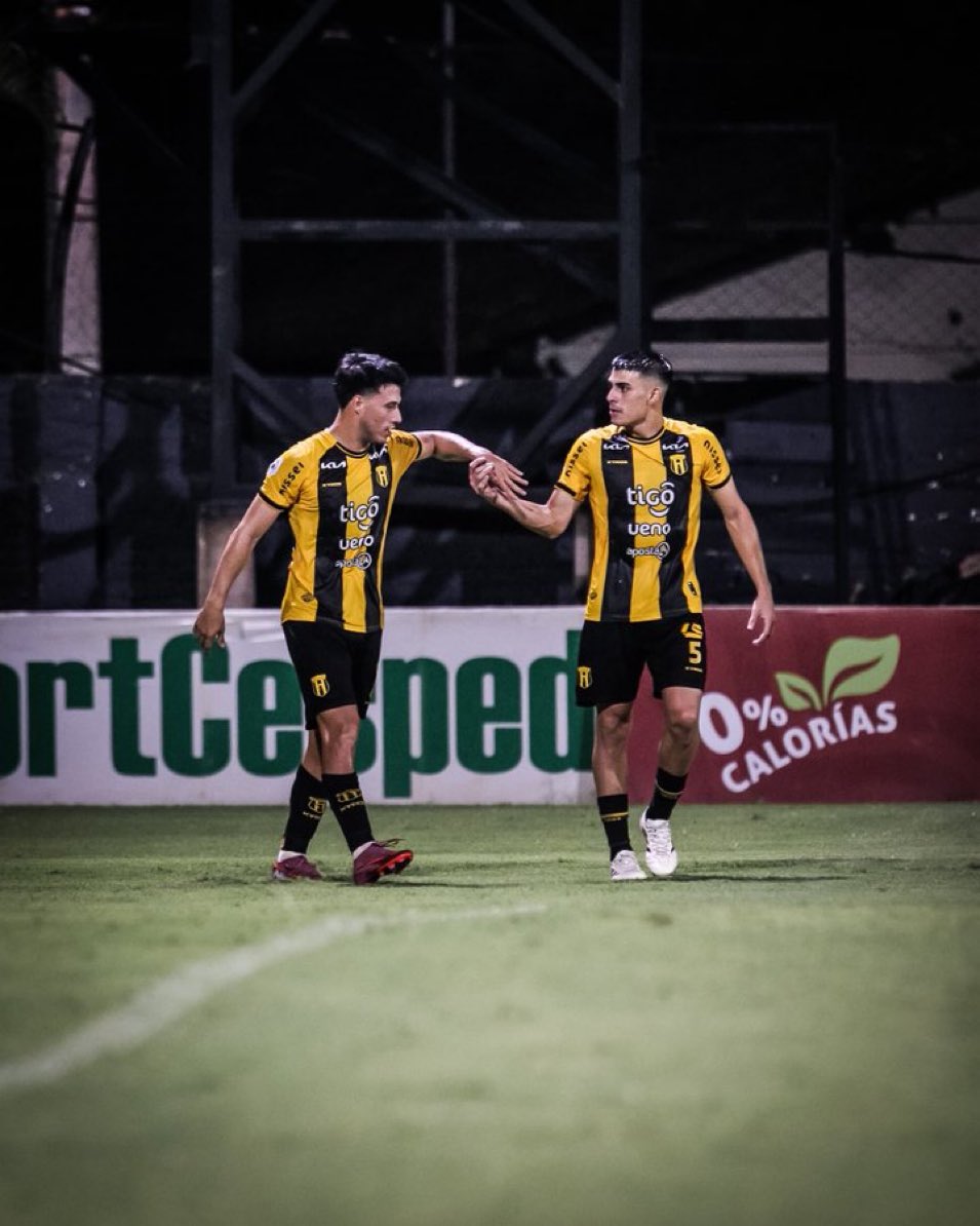 Aurilnegro tweet media