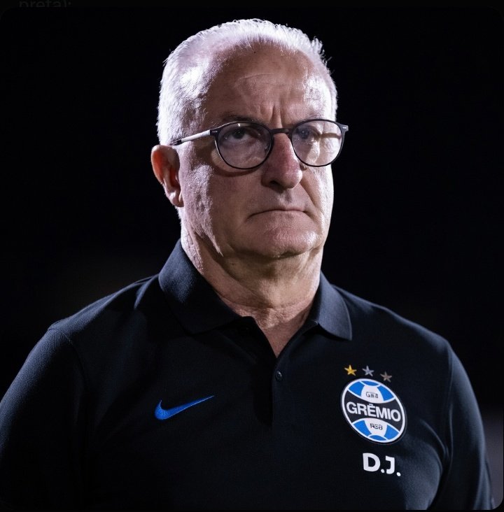 Tricolor ao Contrário tweet media