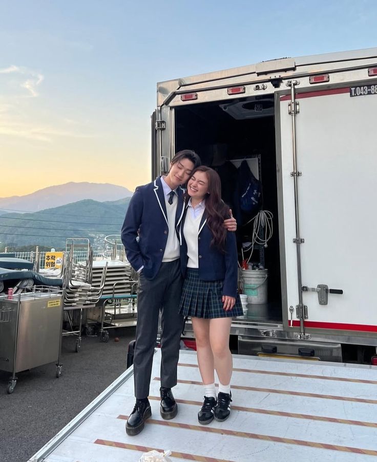 lau⁷ MOONCOVEY ⋆Ψ tweet media