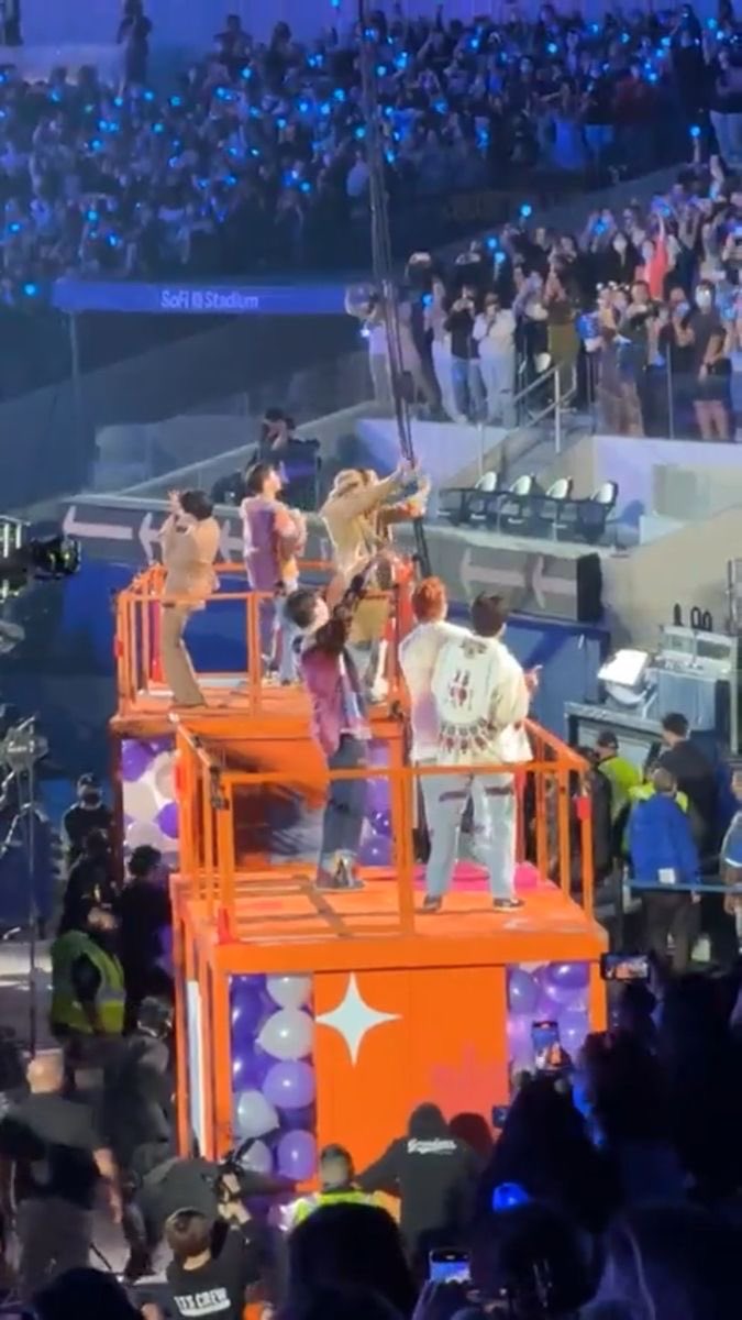 kim verá a bts 🇲🇽 tweet media