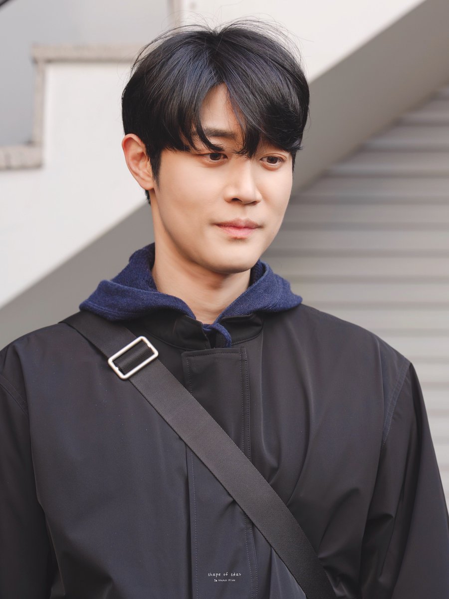_shape_of_star_'s tweet photo. 260405

#박영수 https://t.co/g0WxRs4svL