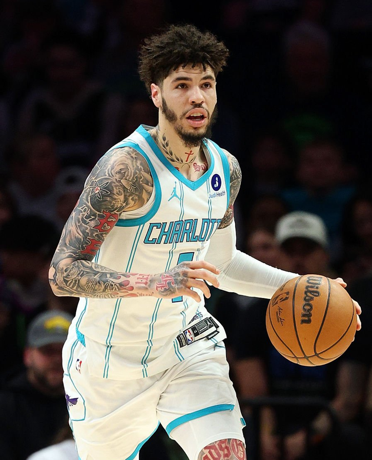 50 Nuances 🇺🇸🏀 tweet media