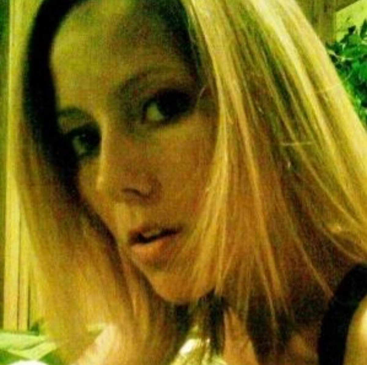 JediJoyJourney's tweet image. These were some of, my 1st selfies 🤳, in 2008 💛💜🩷 #Portland