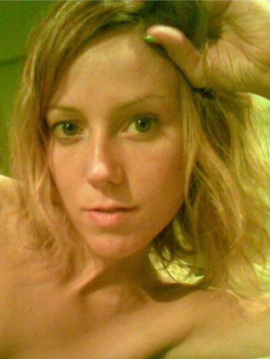 JediJoyJourney's tweet image. These were some of, my 1st selfies 🤳, in 2008 💛💜🩷 #Portland