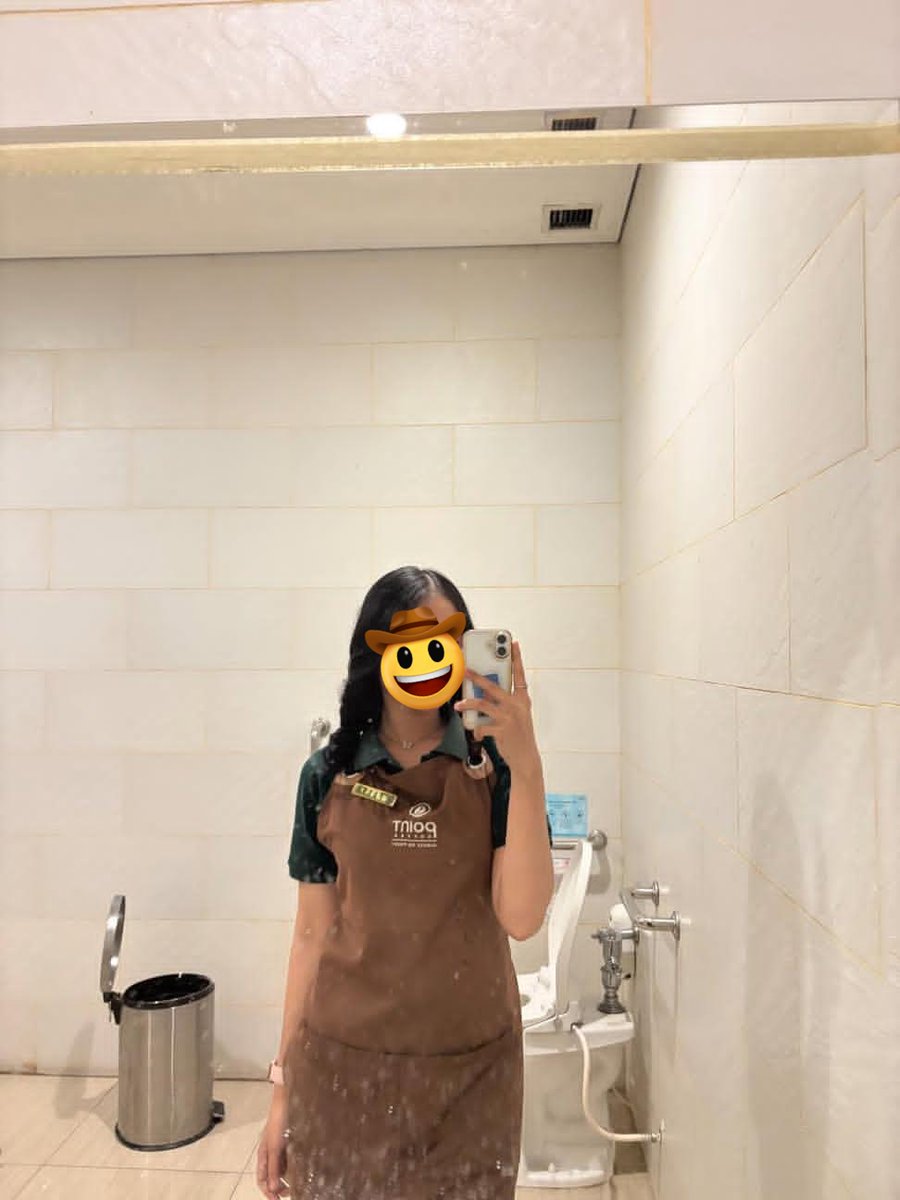 EFWEBE MENFESS tweet media