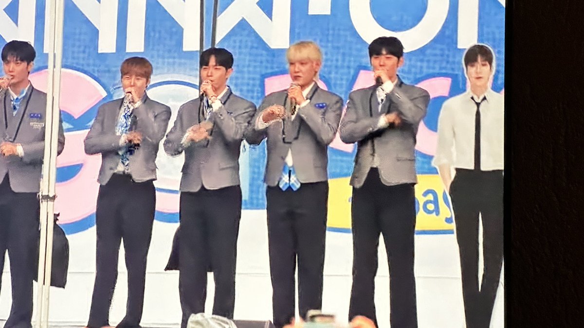 Lichie ☻ tweet media