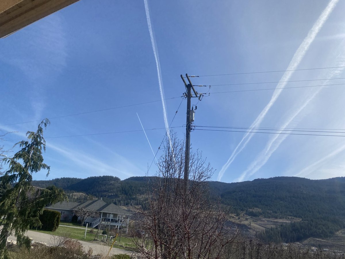 Driller11RW's tweet photo. @BCCuda Busy day around Lake Country today https://t.co/qUbZfopnpe
