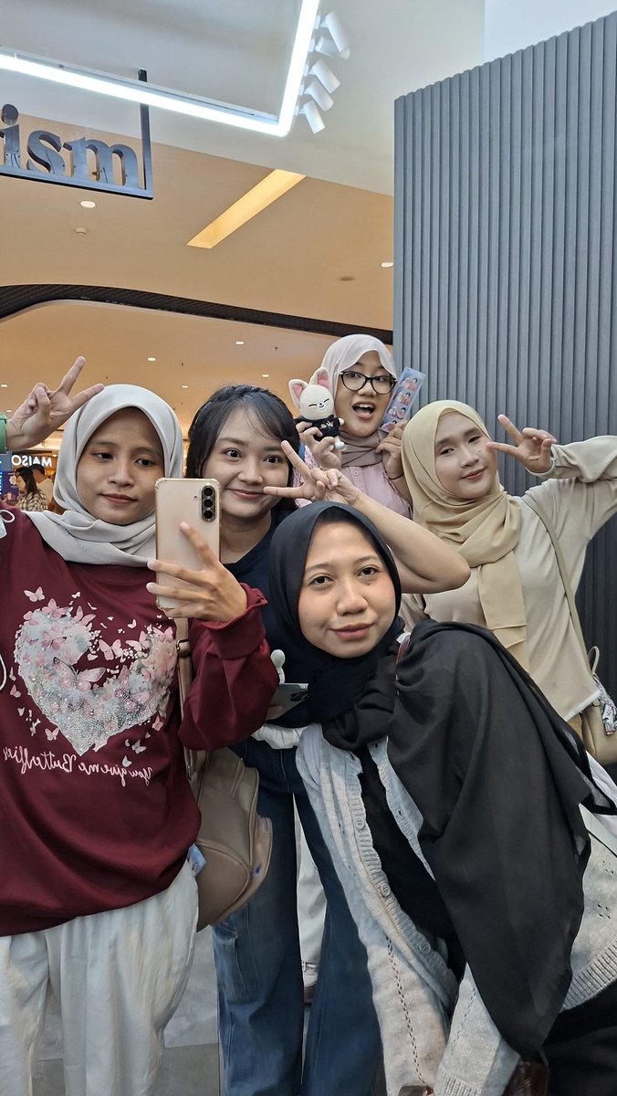 mippsy 愛☯ tweet media