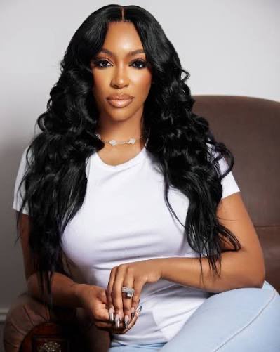 LyquidFlo's tweet photo. @WWE  @TripleH I just need @lashlegendwwe and @Porsha4real to team up as sisters at Summerslam! They resemble each other! #wwe #wrestlemania #wwesmackdown #wweraw #sisters #storyline https://t.co/g9GTXAwsec