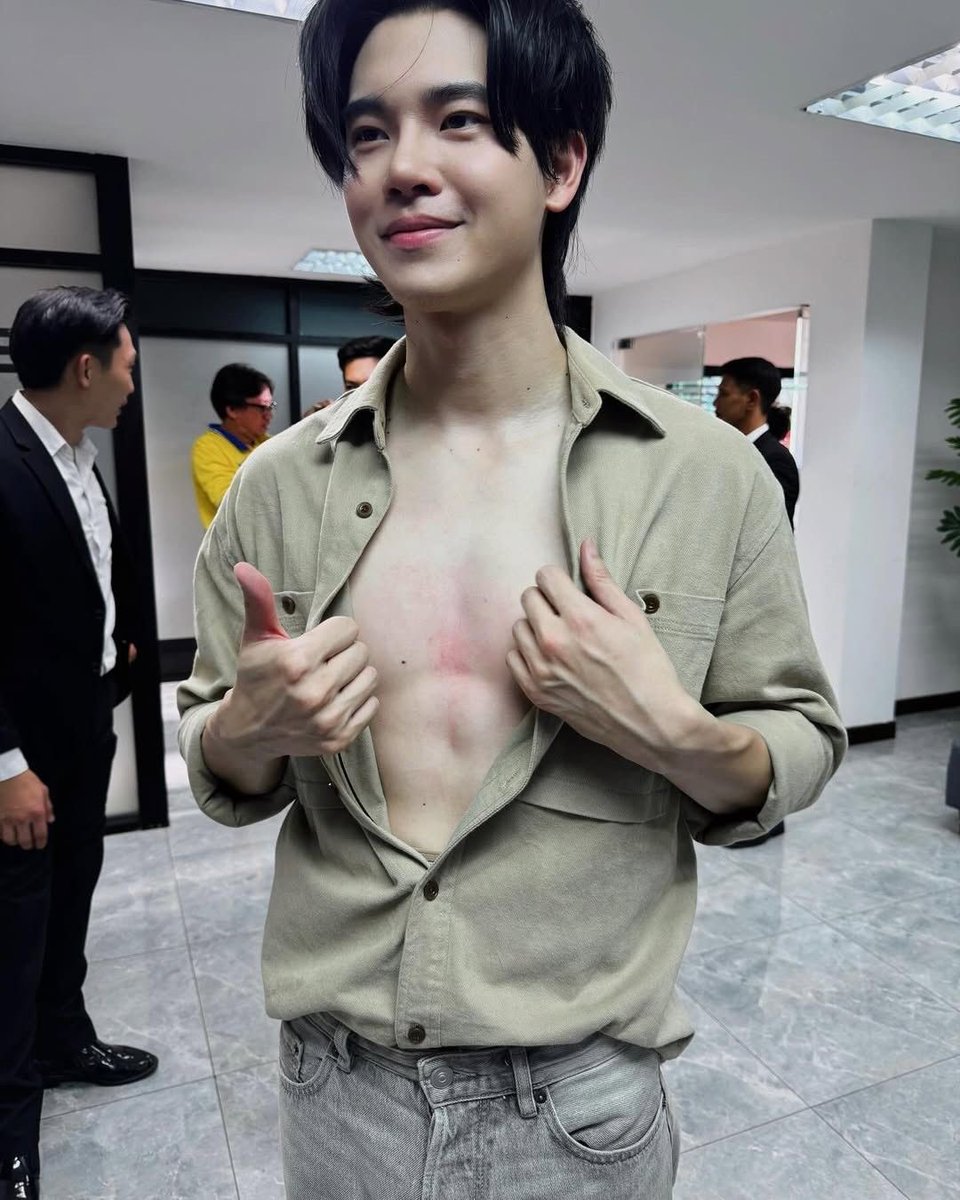 พ.ต.ต.kitty & ¥|π¥|π (ไฮบริด) tweet media