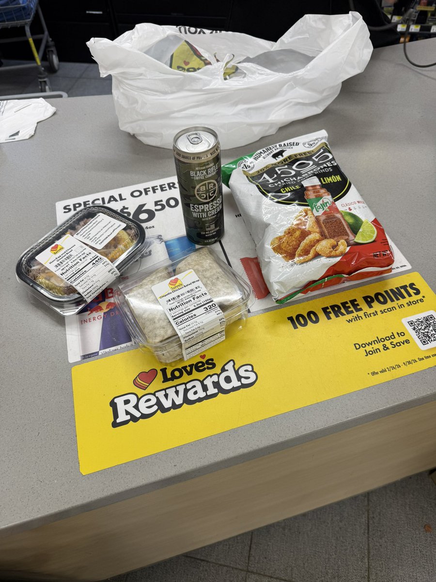 indietrucker tweet media