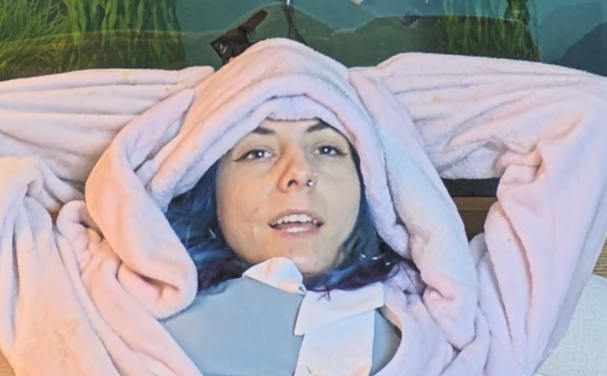 Amorphous tweet media