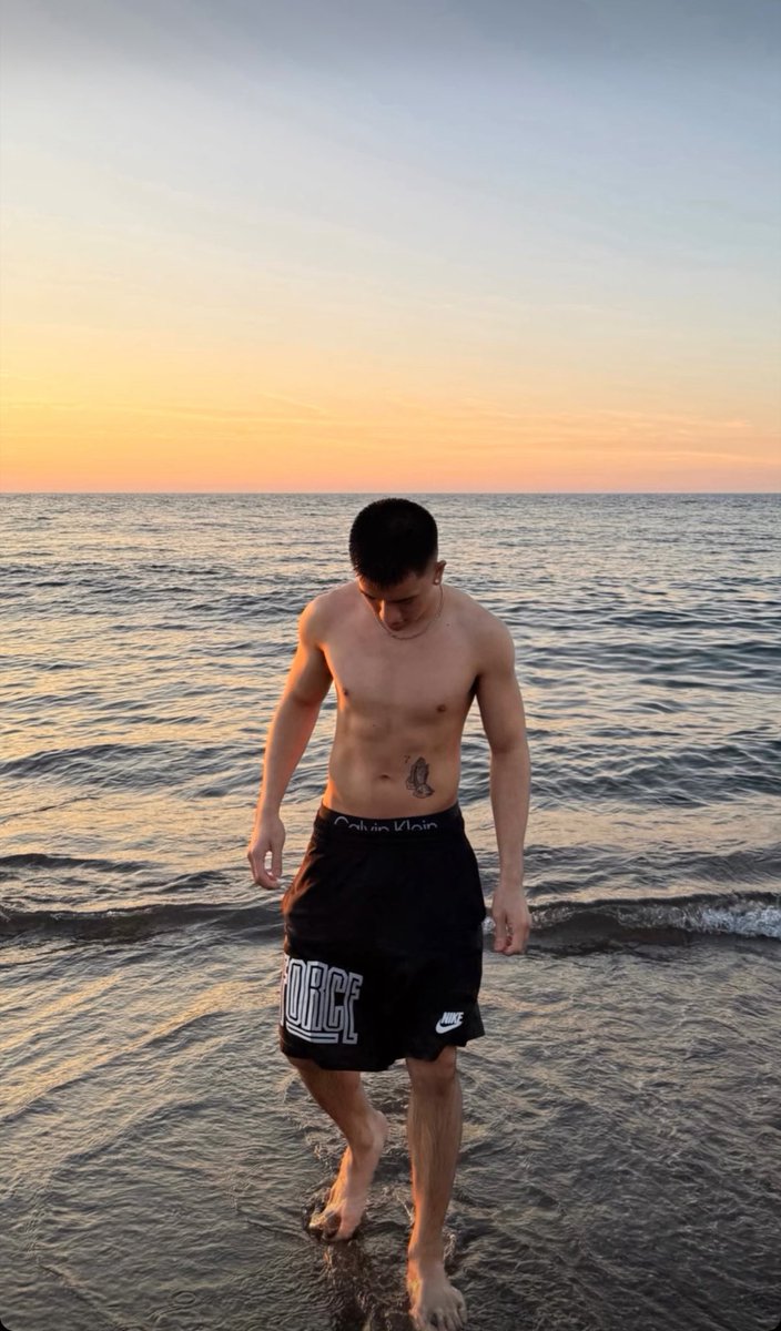 chuneika tweet media