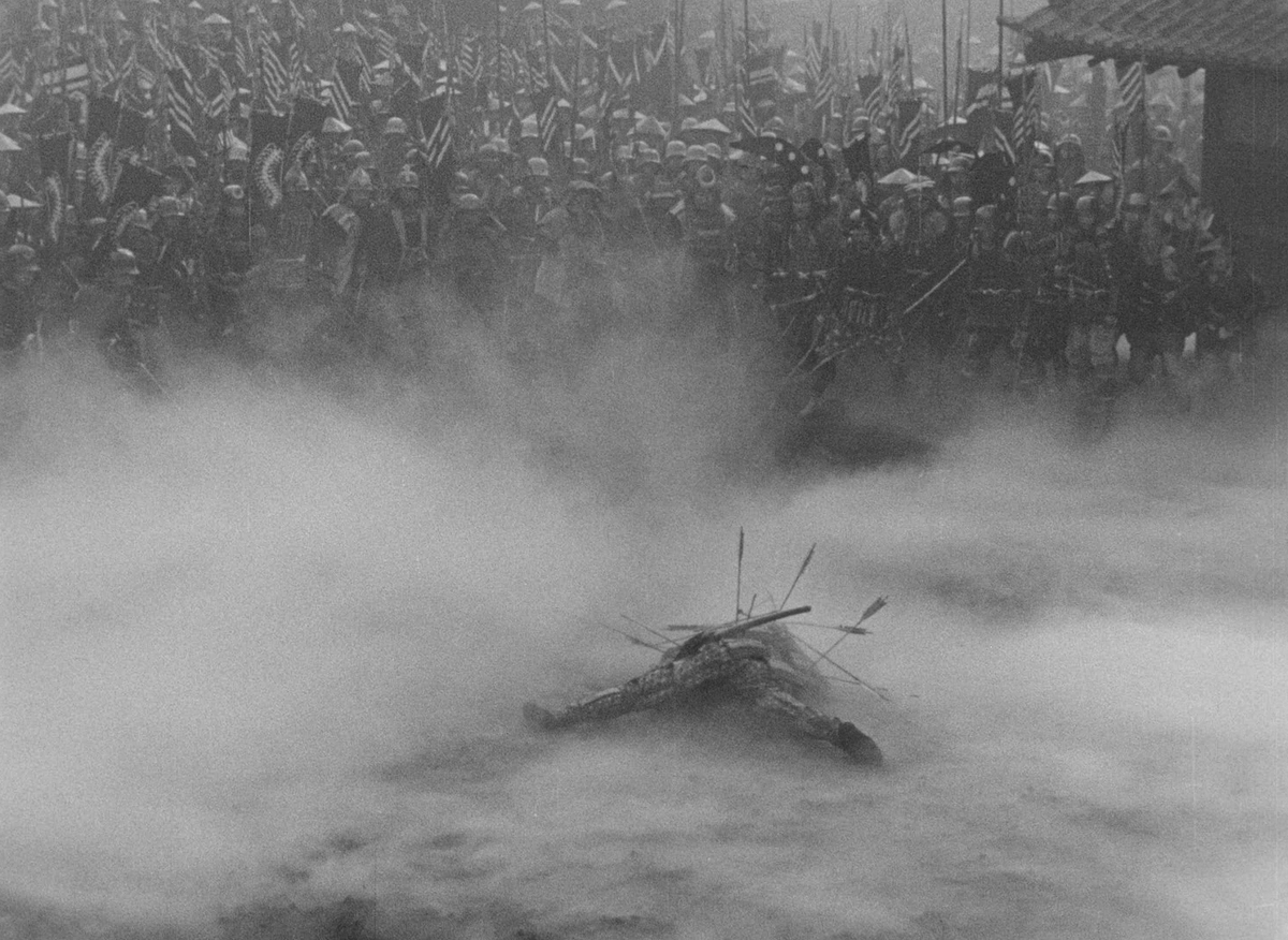cheemshots's tweet photo. Throne of Blood [1957] | Directed by: Akira Kurosawa https://t.co/hpnvyz3MvJ