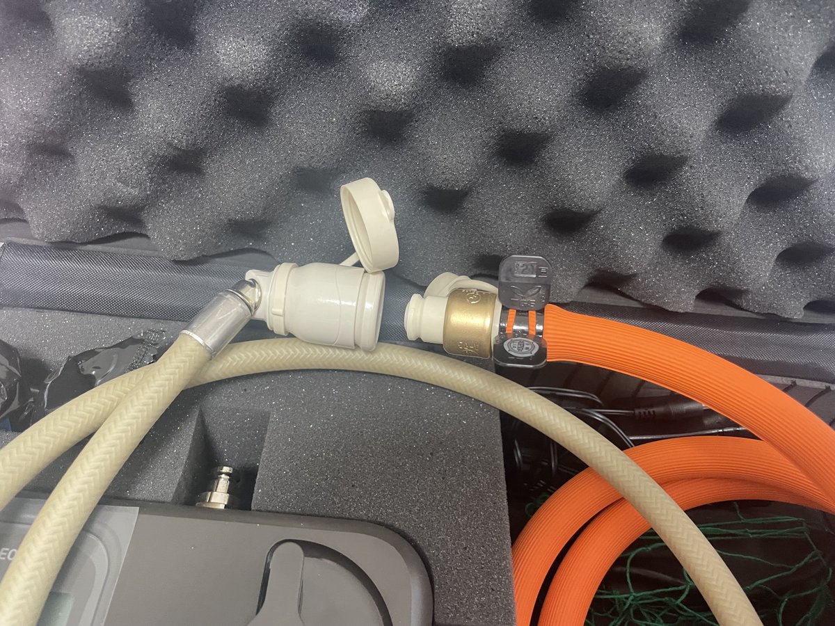 かっとび🪓🟢🍗🟡 tweet media