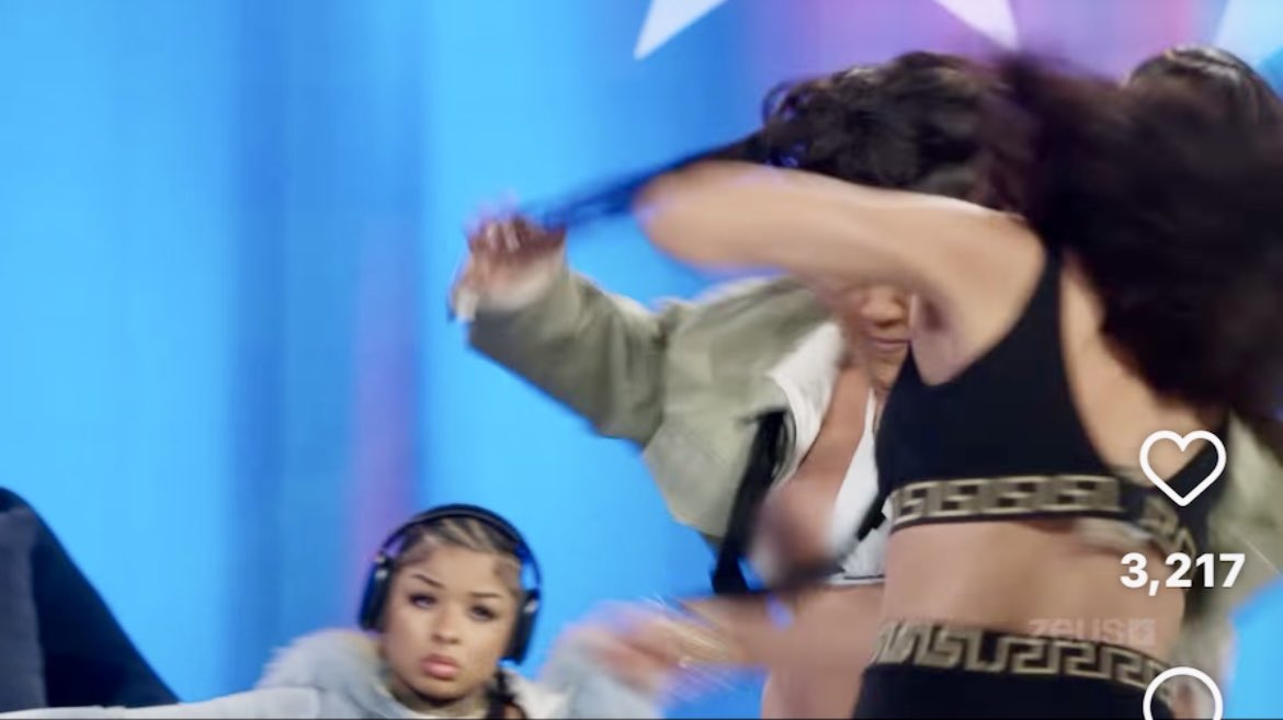 briana ⋆˙⟡ tweet media