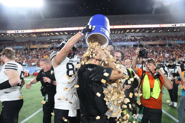 stan li qi or die tweet media