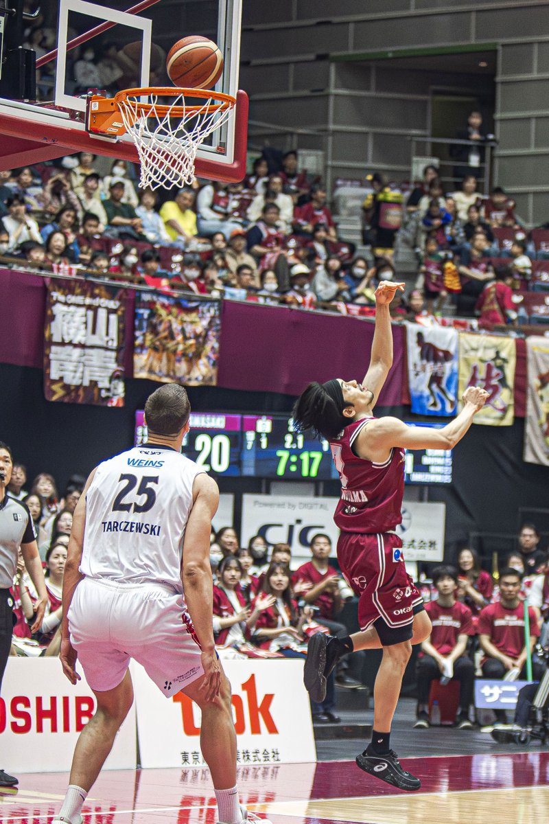 あくやん tweet media