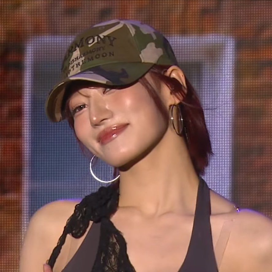 siyoon pics tweet media