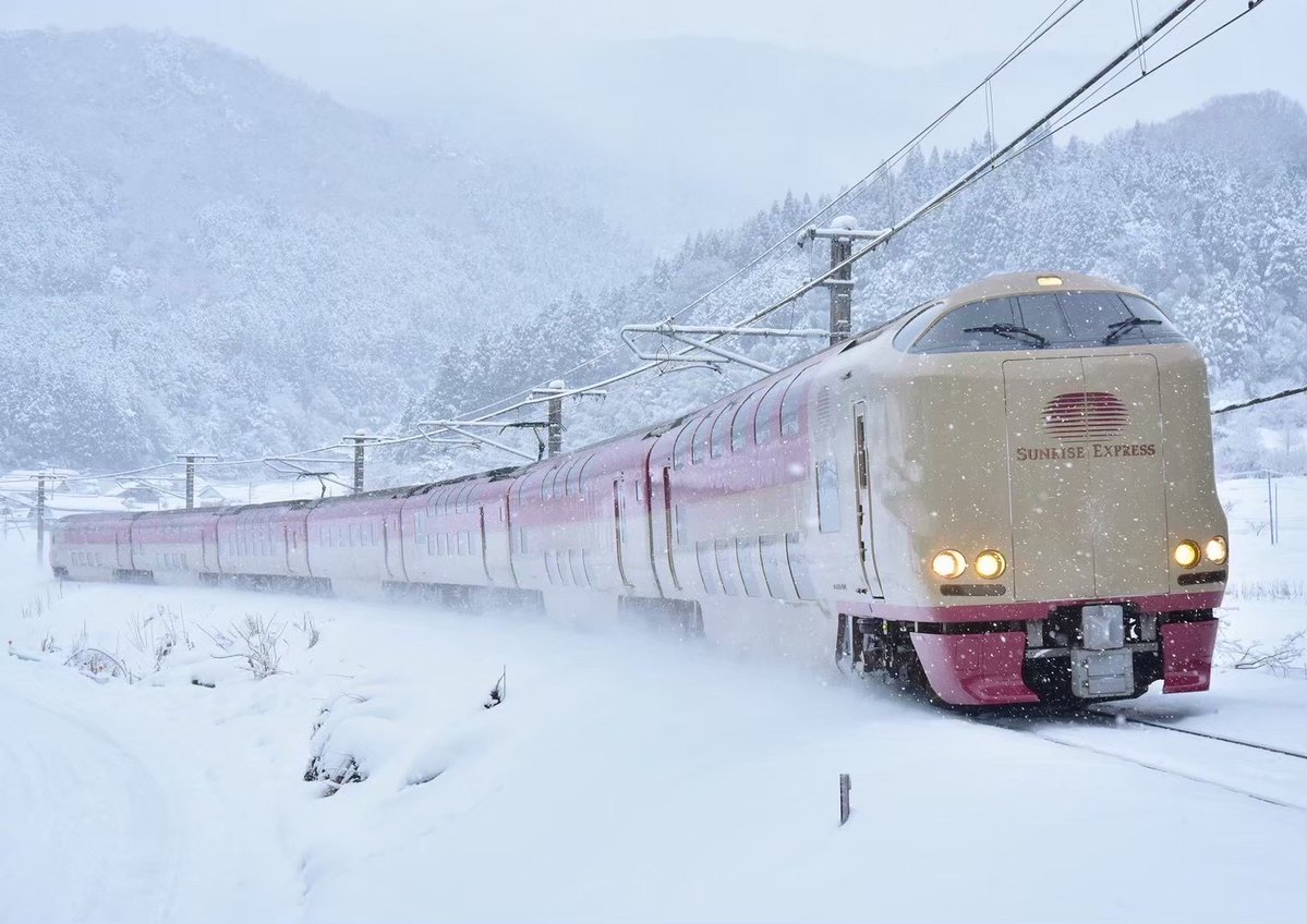 “鉄道専用”SNS 「Railil（レイリル）」公式 tweet media