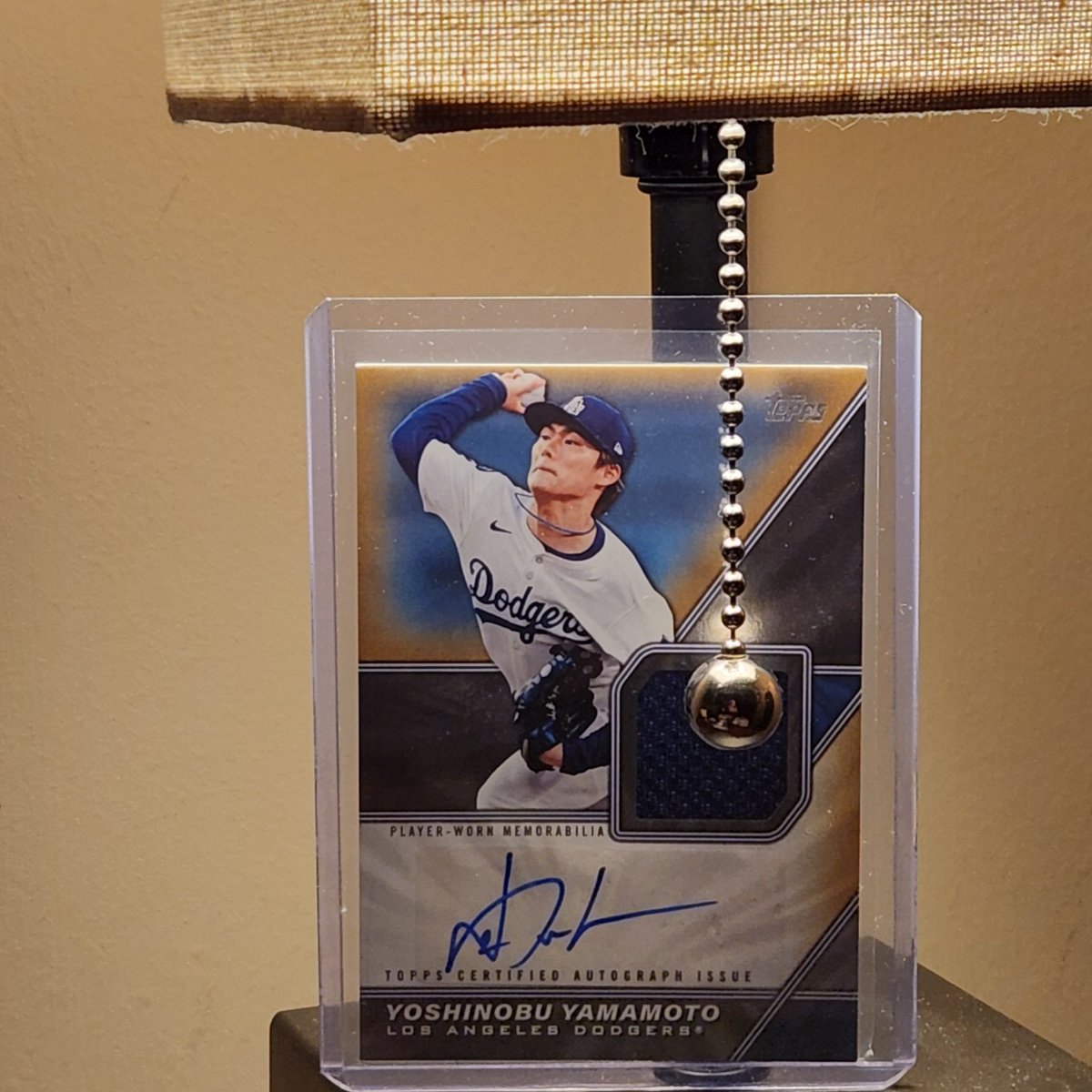 cybernoir tweet media