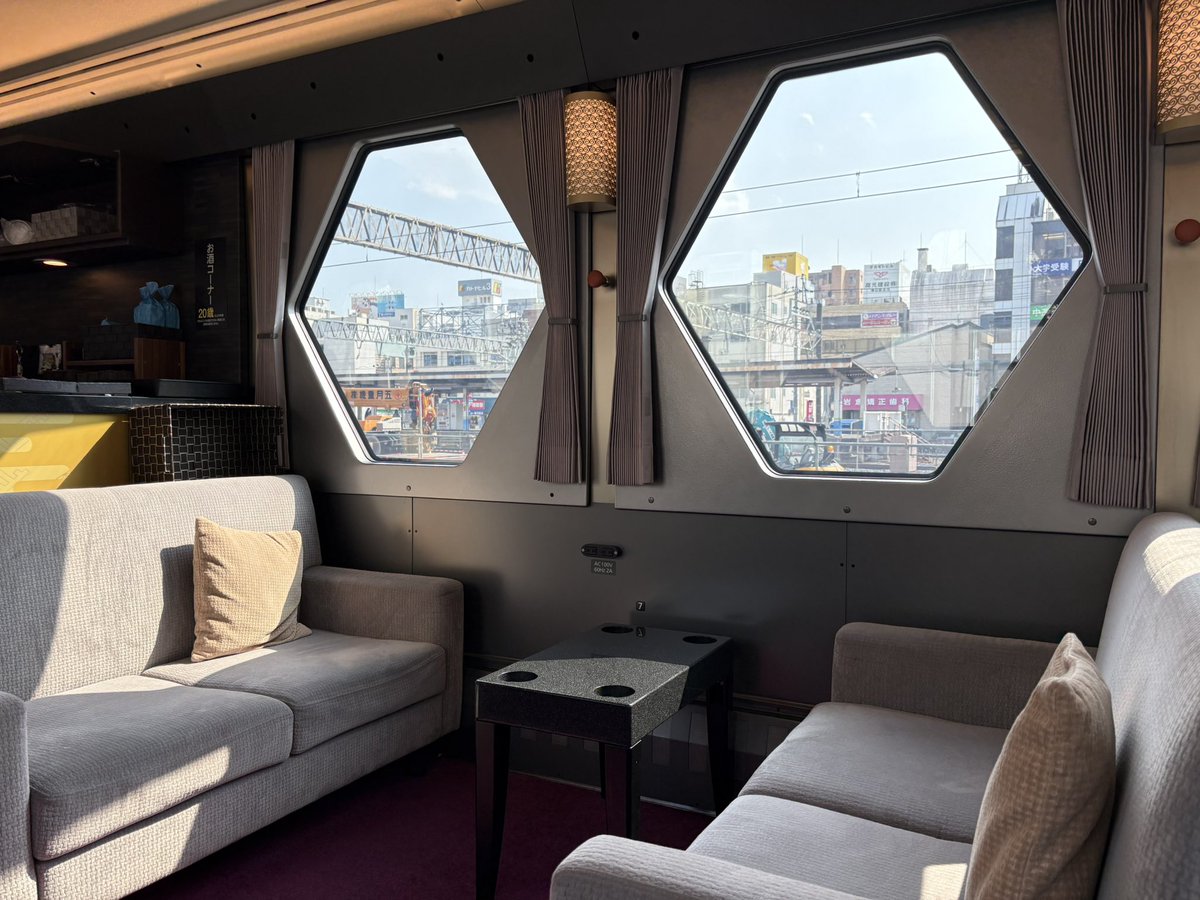 ロプロス tweet media