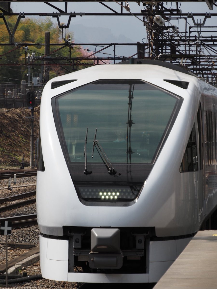 ロプロス tweet media