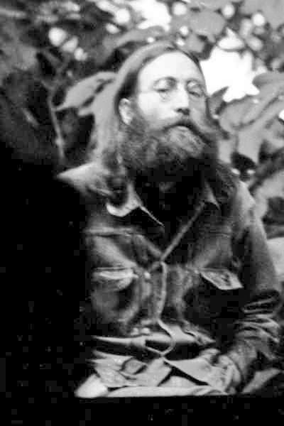 carlosgvizcaino's tweet image. 'Misericordia' ( o prasad ).
John Lennon, Septiembre de 1969
en Tittenhurst Park durante un prasadam (término sánscrito) que significa "regalo divino", referido a alimentos vegetarianos puros ofrecidos a Krishna.

#JohnLennon