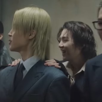 Caah ⊙⊝⊜ 🪭 HAHAHAHAHA VAI VER O BTS tweet media