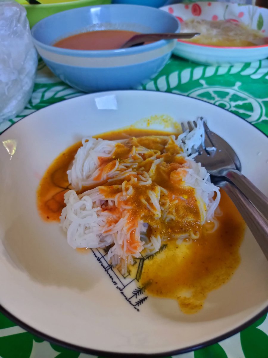 num_cha428 (นุ้ยชา) tweet media