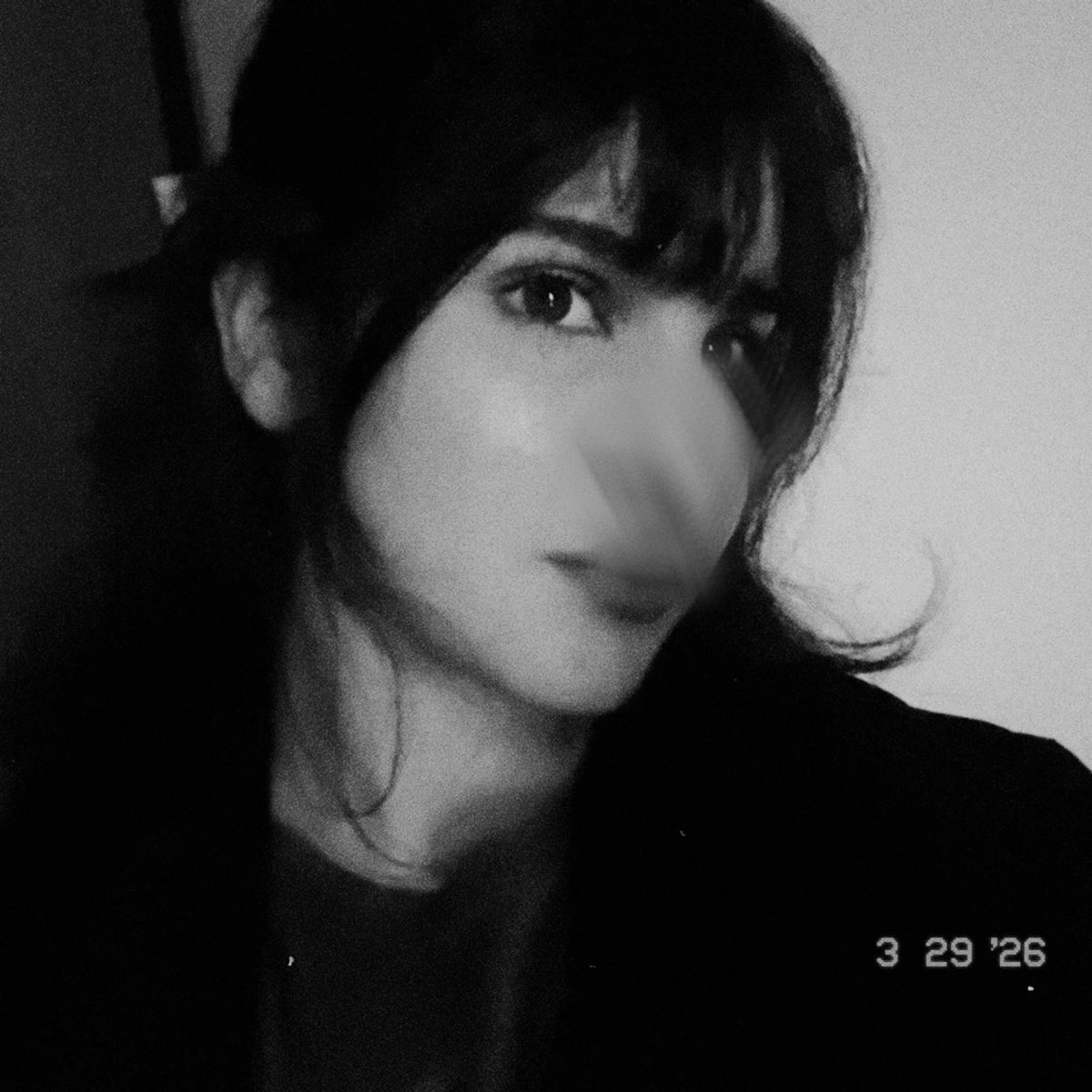 no nickname tweet media