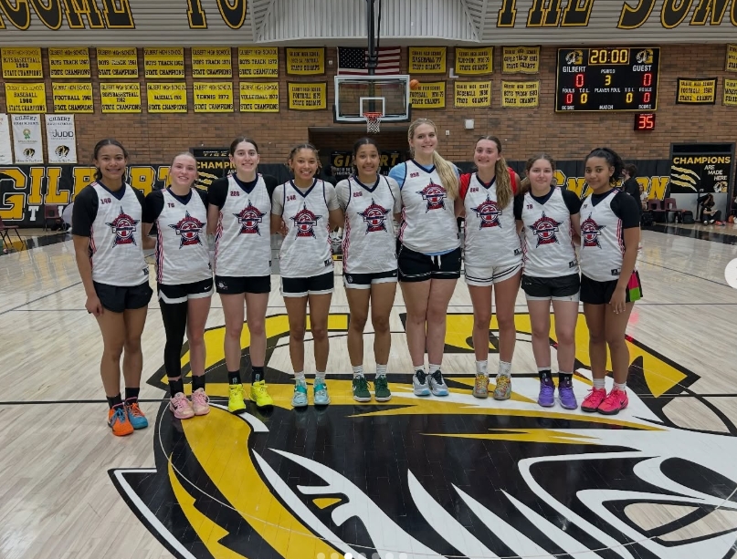 Jennife45487237's tweet image. Our Granddaughter, Heidi was invited this weekend to the Rising Blue All Stars in Phoenix, Arizona! She is now with her dad watching the NCCA Women's National Championship Game there in Phoenix. #ProudGrandma #Hoops #AllStar #LivingherDream