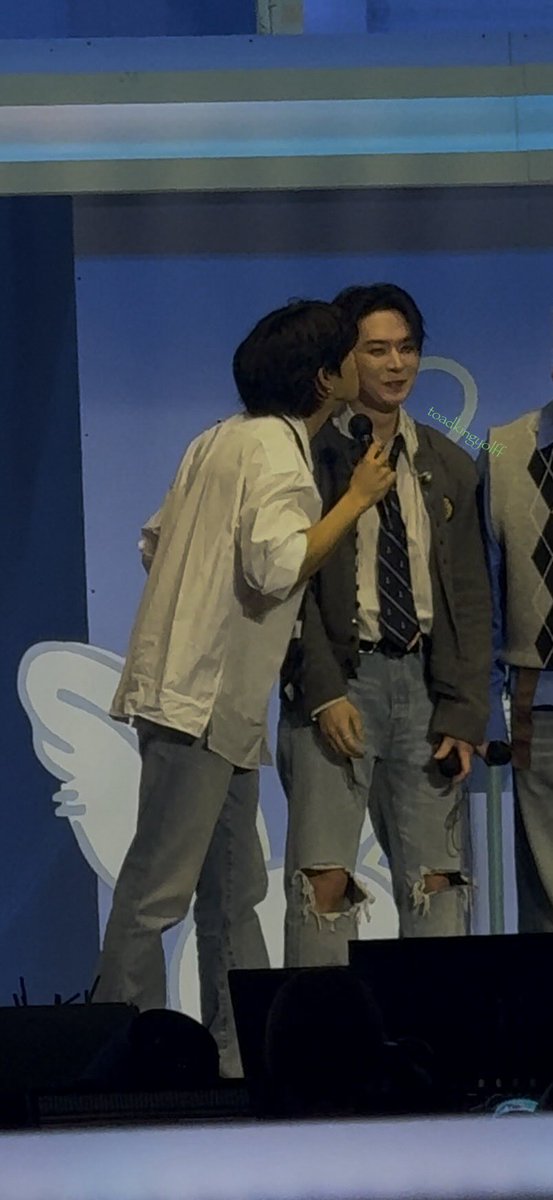 YØLFF 🍄 𝕴 𝖇𝖔𝖗𝖓 𝖋𝖗𝖊𝖆𝖐 tweet media