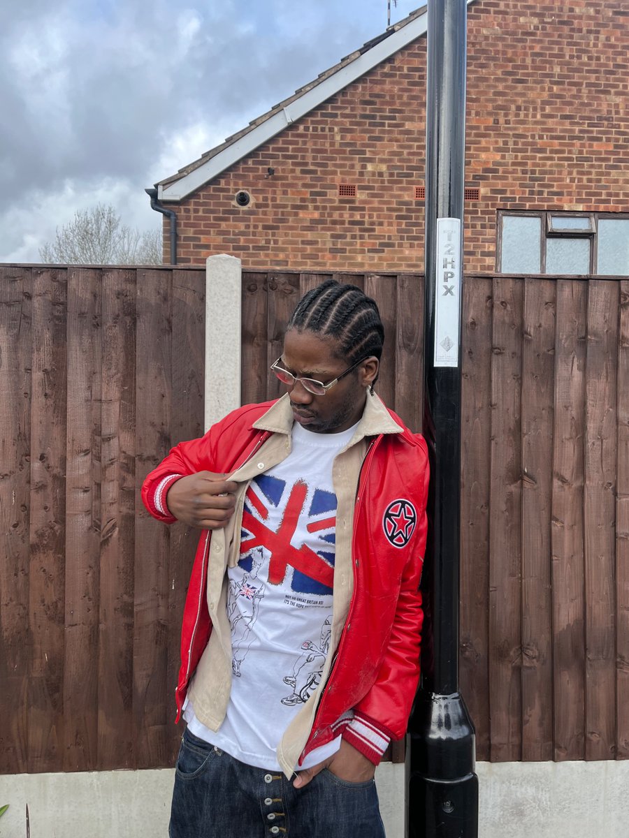 SB3 Shin tweet media