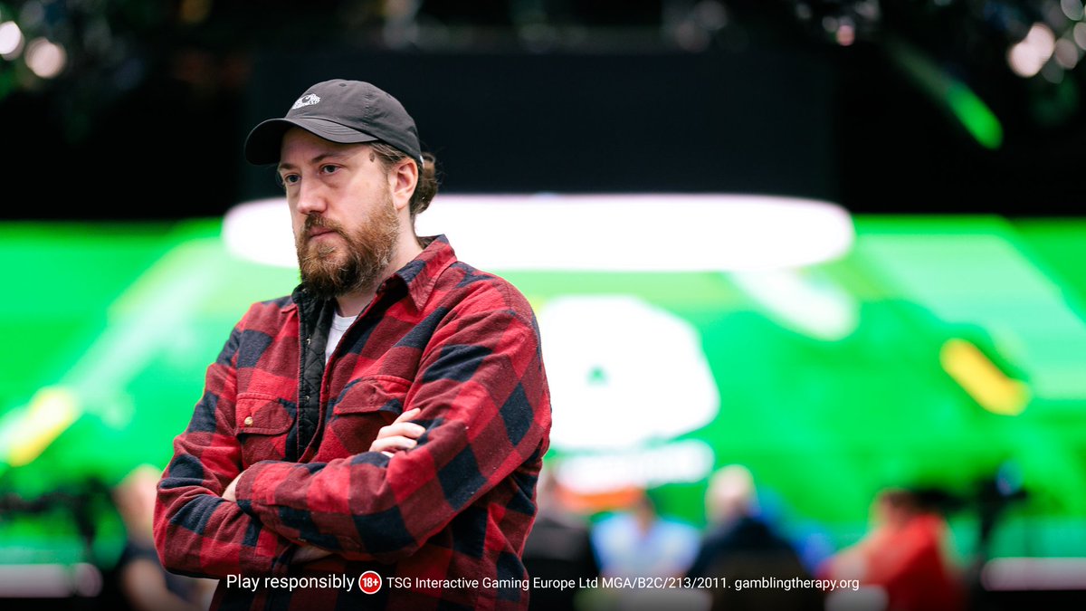 PokerStars LIVE tweet media