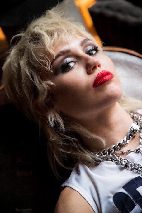 Miley Stats tweet media