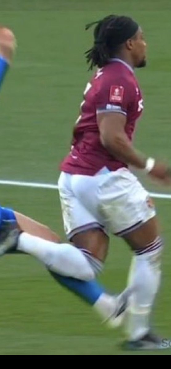 Mr Butters tweet media