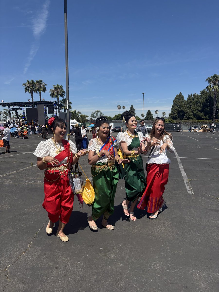 LB City College tweet media