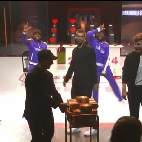 ๐ ๐ฎ๐๐๐๐ ๐ด๐๐๐๐๐ ๐ tweet media