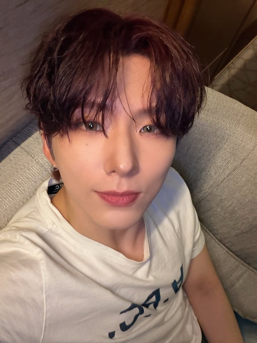 saturn is UNFOLDing🩵🗝 tweet media