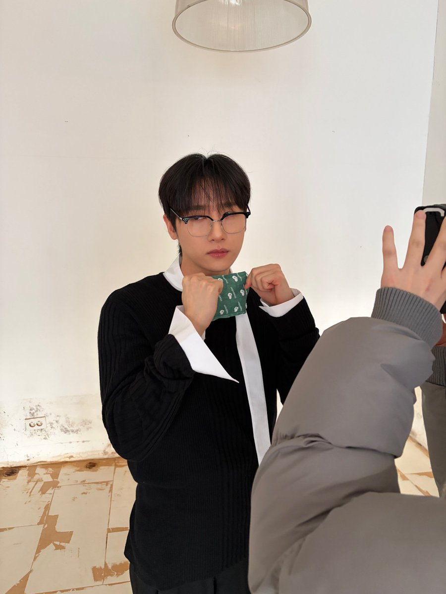 saturn is UNFOLDing🩵🗝 tweet media